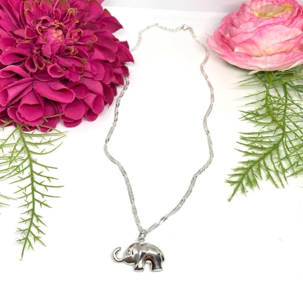 NEW⚜️STERLING SILVER Elephant Spun Chain Necklace